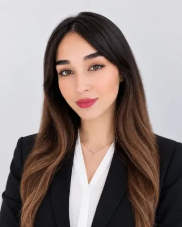 غزل علی بخشی، مدیر منابع انسانی (HR Manager)